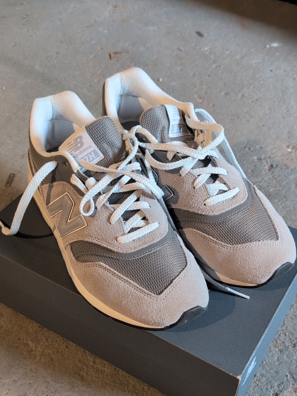 New Balance 997H Shoes Gray Men's Size 9.5